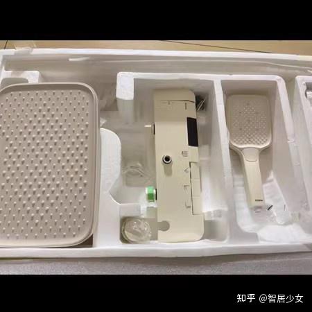 恒温花洒选购指南_花洒中档什么牌子好_国产恒温花洒推荐
